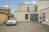 Modern Blackheath Home - B&B
