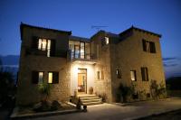Castle of Poseidon by Frangki - Bed and Breakfast Kypséli