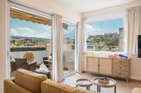 Majestic Penthouse w Acropolis View - B&B Athens