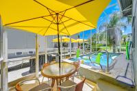Marco Island Family Home Pool, Lanai, Backyard! - B&B