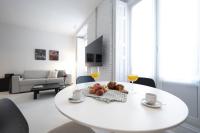 Reina Sofia Center - Bed and Breakfast Madrid