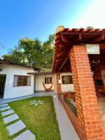 Casa no Centro de Águas de Lindóia com Piscina - B&B