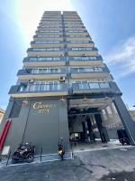 Pendennis Fern - 4-Bedroom Luxury Retreat with Rooftop Pool in Central Colombo - B&B