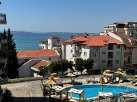 Marina Bay Apart Saint Vlas - B&B