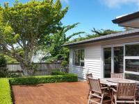 Stunning Modern House in Karori - B&B