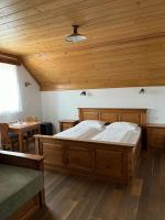 Doppel-/Zweibettzimmer mit Bergblick