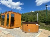 Domek 6 osobowy plus sauna i jacuzzi - Ferienwohnung Sobiechy