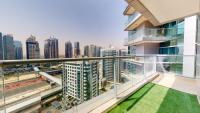 Vacationer Holiday Homes I Luxurious 2 Bedroom I Balcony with Marina & City Views I Prime Location - Chambres d'hôtes Dubaï