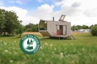 Tiny House Pioneer 7 Naked - Green Tiny Spot Hooksiel im FKK-Bereich - B&B