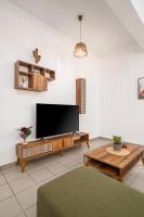 Modern Apartment in the heart of Kos Town - B&B