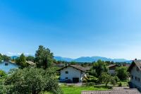 Two-Bedroom Apartment with Mountain View