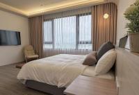 Chambre Lit Queen-Size - Vue sur Jardin