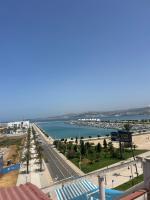 Splendide Studio au centre ville, avec une vue imprenable sur la marina de Tanger - Ferienwohnung Tanger