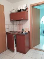Castelinho Apartmanház - B&B Gyenesdiás