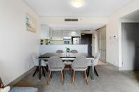CBD Apt near Town Hall, QVB & Darling Harbour & ICC - B&B Sydney