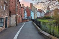 Fryers Cottage Wirksworth, a traditional yet stylish 2-bedroom Peak District cottage - Chambres d'hôtes Wirksworth