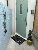 Holywell Stays - B&B