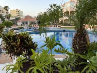 Apartamento en Golf del Sur con piscina - Chambres d’hôtes