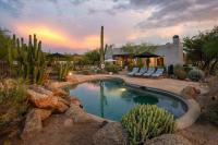 Desert Oasis Pool, Golf, Games Mountain Views - B&B New River