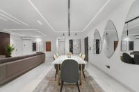 3-Bedroom Serviced Apartment with Pool & Balcony - B&B Lagos