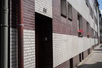 Three-Bedroom Apartment with Balcony