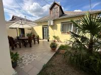 Zöld Kakas Vendégház - Bed and Breakfast Hajdúszoboszló