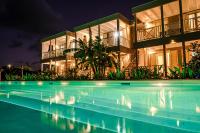 Passion Village Apartments by Antigua Living - Bed and Breakfast