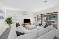 Coastal Contemporary Living on the Surf Coast - B&B Torquay