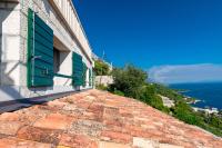 One-Bedroom Apartment - Oceanfront