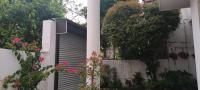 Modern Villa Retreat in Dehiwala - B&B Dehiwala