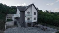 Pensiunea Giulia - B&B