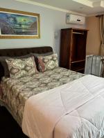 Deluxe Suite with Spa Bath