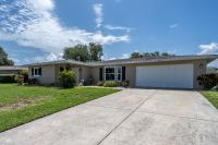 Sunny Cottage with lanai and garage, only 4 miles from Siesta Key - B&B
