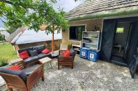 A Quiet Microhome in a Vineyard - B&B