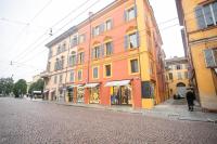 Center Vicolo Suite Apartment with Parking - Ferienwohnung