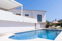 La Villa Pura Vida San Diego - Luxury Villa with Wonderful Sea View - Direct walking access to beach! 5 min from Sotogrande - Chambres d'hôtes San Roque