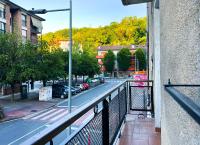 Pelotari I Local Rentss - B&B