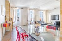 Magnifique Appartement - 160m2 - 3 Chambres - Centre de Bordeaux - B&B Bordeaux