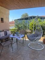 Elea House - Ferienwohnung Epanomí