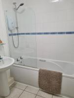 2 bedroom house Admiral Court - B&B Long Sutton