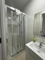Twin Room with Private Bathroom