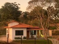 Casa com Jacuzzi Charme Corumbá - B&B