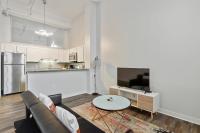 CozySuites - 1BR with Direct Skybridge Access #3 - B&B