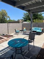 Comfy, contemporary quiet retreat vacation home with views - Ferienwohnung Albuquerque