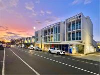 Indulge Luxury Holiday Near Brighton Beach with Private Garden Parking - Ferienwohnung Melbourne