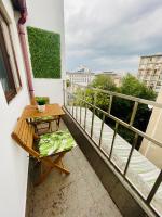 Old Town Ateneu Studio - Bed and Breakfast Boekarest