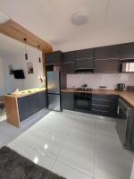 City Outside Tranquility Inside - B&B Windhoek