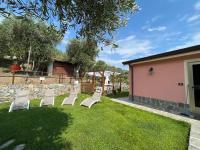 Fior d'olivo - Villa con piscina privata a pochi minuti dal centro di Sestri Levante, mare e spiaggie - Chambres d'hôtes Santo Stefano del Ponte