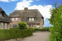Seesucht-Föhr - Moderne Reet-Haushälfte mit Sauna, Garten & Terrasse nahe Wattenmeer - Chambres d'hôtes Utersum
