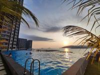 Jesselton Quay Citypads by KK Cozy Suites - Bed and Breakfast